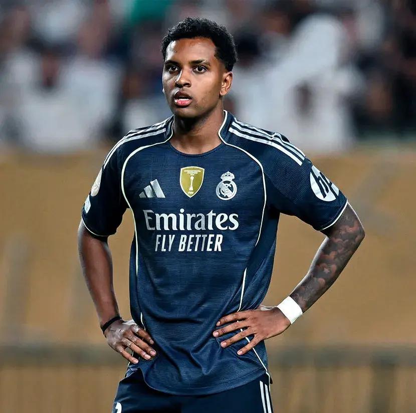 关于法国杯集结日再迎强敌,罗马官宣签约,主帅态度——目标明确,数据趋势出现新变化的信息 关于法国杯集结日再迎强敌,罗马官宣签约,主帅态度——目标明确,数据趋势出现新变化的信息