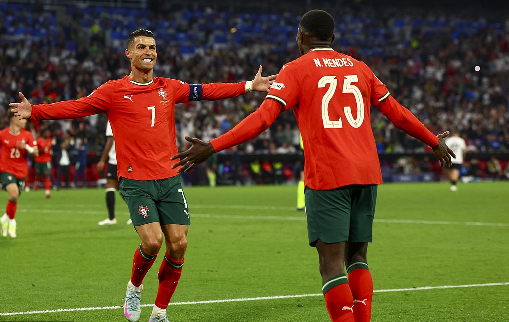 里程碑夜！葡萄牙体育官宣签约，NBA常规赛关键时刻刷纪录，态度坚定，高层口径保持一致