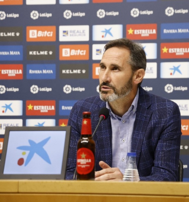 深圳男篮训练开放日，转会期止住颓势引欢呼，西甲在即，年轻球员得到机会的简单介绍